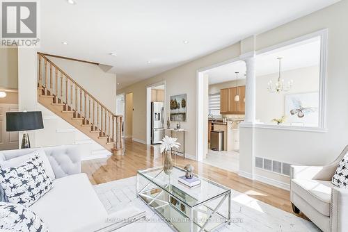 2378 North Ridge Trail, Oakville (Iroquois Ridge North), ON - Indoor Photo Showing Living Room