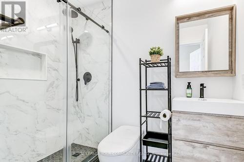 2378 North Ridge Trail, Oakville (Iroquois Ridge North), ON - Indoor Photo Showing Bathroom