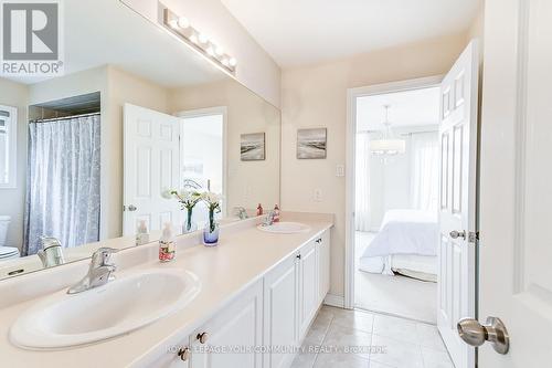 2378 North Ridge Trail, Oakville (Iroquois Ridge North), ON - Indoor Photo Showing Bathroom