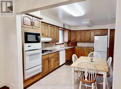 87 Main Street W, Brock (Beaverton), ON - Indoor Photo Showing Kitchen