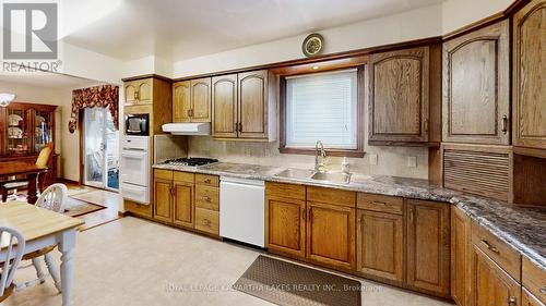 87 Main Street W, Brock (Beaverton), ON - Indoor Photo Showing Kitchen With Double Sink