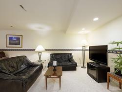 Family room - 