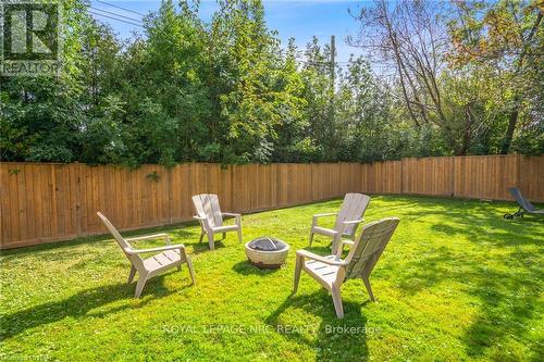 14 Oak Street, Welland, ON - Outdoor With Backyard