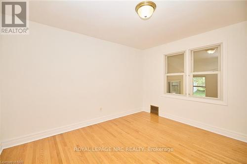 14 Woodelm Drive, St. Catharines, ON - Indoor Photo Showing Other Room