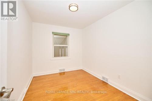 14 Woodelm Drive, St. Catharines, ON - Indoor Photo Showing Other Room