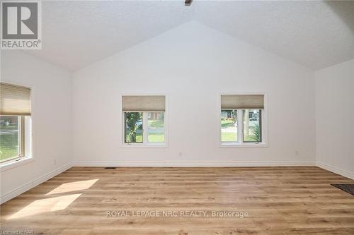 14 Woodelm Drive, St. Catharines, ON - Indoor Photo Showing Other Room