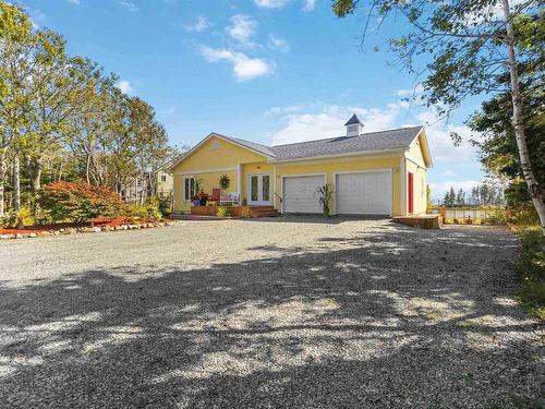 79 Five Rivers Drive, White Point, NS 