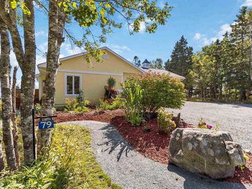 79 Five Rivers Drive, White Point, NS 