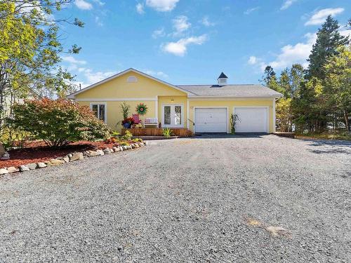 79 Five Rivers Drive, White Point, NS 