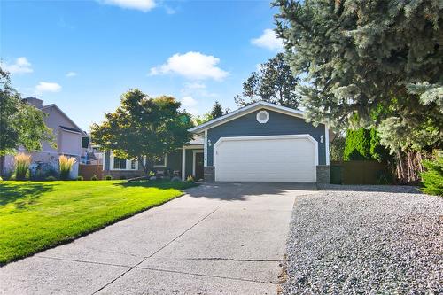 5136 Lark Street, Kelowna, BC - Outdoor