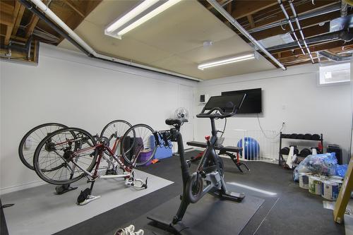 5136 Lark Street, Kelowna, BC - Indoor Photo Showing Gym Room