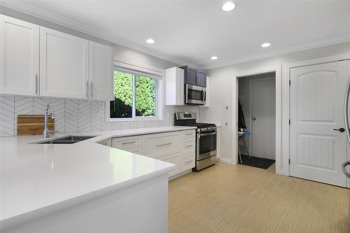 5136 Lark Street, Kelowna, BC - Indoor Photo Showing Kitchen With Double Sink