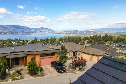 5335 Signet Crescent, Kelowna, BC - Outdoor With Body Of Water With View