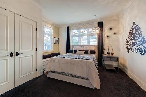 5335 Signet Crescent, Kelowna, BC - Indoor Photo Showing Bedroom