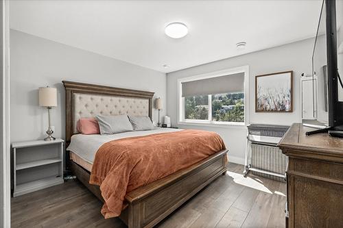 3737 Inverness Road, West Kelowna, BC - Indoor Photo Showing Bedroom