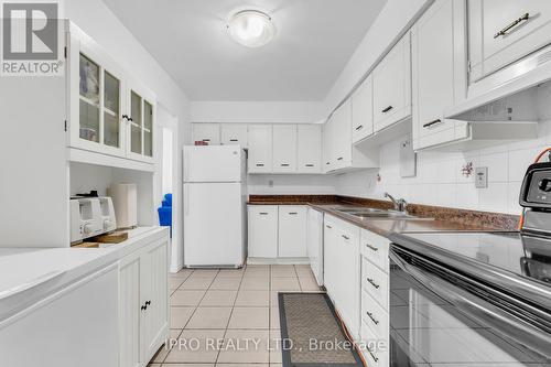 2209 - 3300 Don Mills Road, Toronto (Don Valley Village), ON - Indoor Photo Showing Kitchen With Double Sink