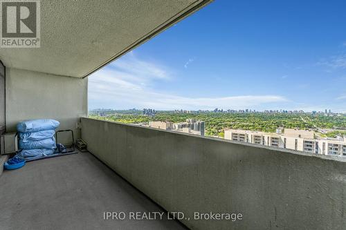 2209 - 3300 Don Mills Road, Toronto (Don Valley Village), ON - Outdoor With View With Exterior