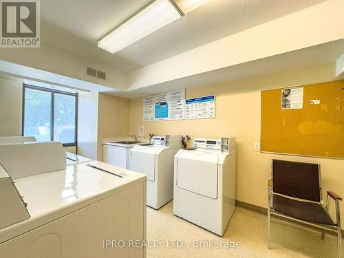 2209 - 3300 Don Mills Road, Toronto, ON - Indoor Photo Showing Laundry Room