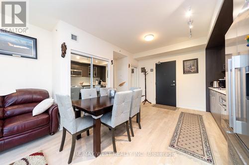 301 - 1575 Lakeshore Road W, Mississauga, ON - Indoor Photo Showing Dining Room