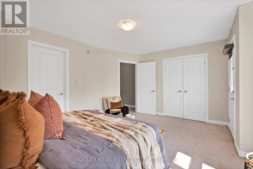 6 - 5030 Corporate Drive, Burlington, ON - Indoor Photo Showing Bedroom