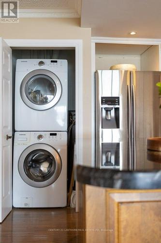 204 - 2 South Front Street, Belleville, ON - Indoor Photo Showing Laundry Room