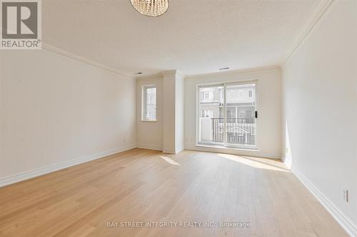 506 Grandview Way, Toronto, ON - Indoor Photo Showing Other Room