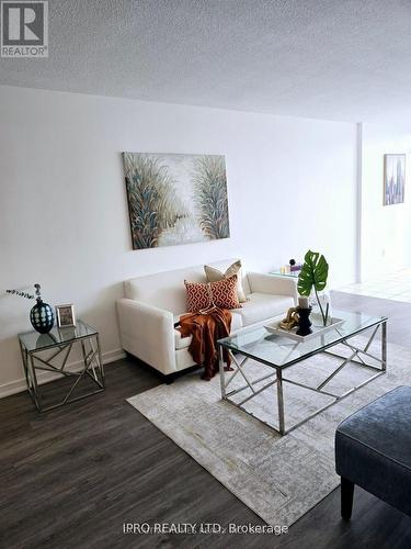 306 - 5 Rowntree Road, Toronto, ON - Indoor Photo Showing Living Room