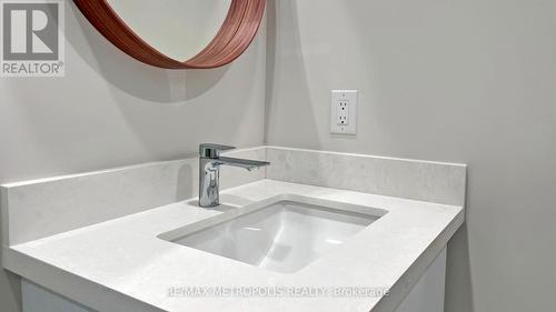 Lower B - 40 Stanwood Crescent, Toronto (Humbermede), ON - Indoor Photo Showing Bathroom