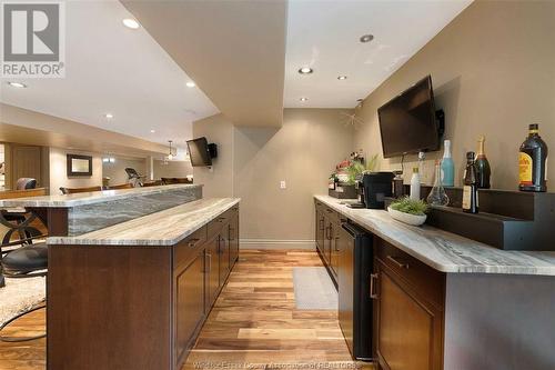 3010 Bridgeway Boulevard, Lasalle, ON - Indoor Photo Showing Kitchen