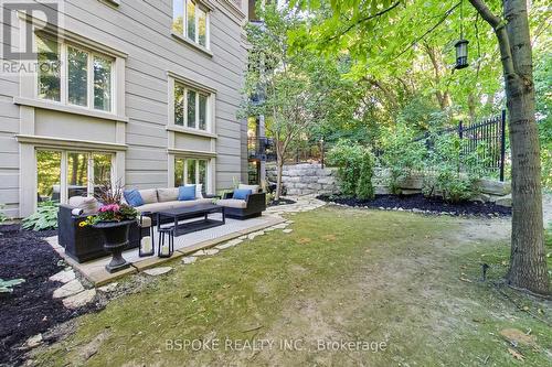 B08 - 245 Dalesford Road, Toronto (Stonegate-Queensway), ON - Outdoor