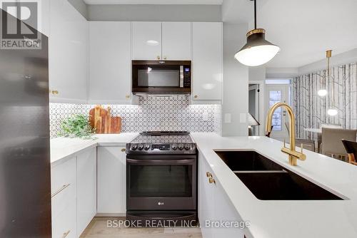 B08 - 245 Dalesford Road, Toronto, ON - Indoor Photo Showing Kitchen With Double Sink With Upgraded Kitchen