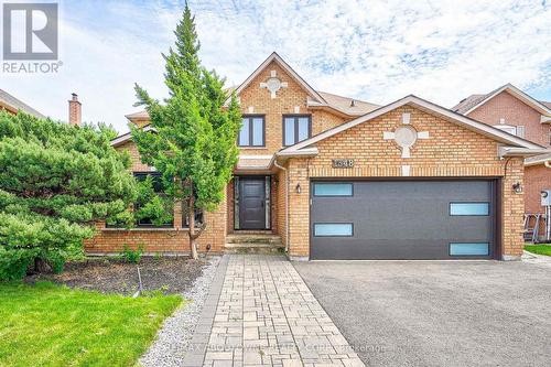 1348 Pilgrims Way, Oakville (Glen Abbey), ON - Outdoor With Facade