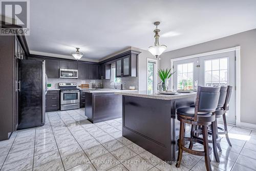 1348 Pilgrims Way, Oakville (Glen Abbey), ON - Indoor Photo Showing Kitchen With Stainless Steel Kitchen With Upgraded Kitchen