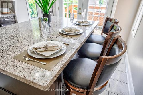 1348 Pilgrims Way, Oakville (Glen Abbey), ON - Indoor Photo Showing Dining Room