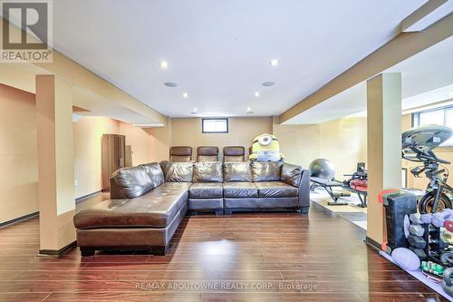 1348 Pilgrims Way, Oakville (Glen Abbey), ON - Indoor