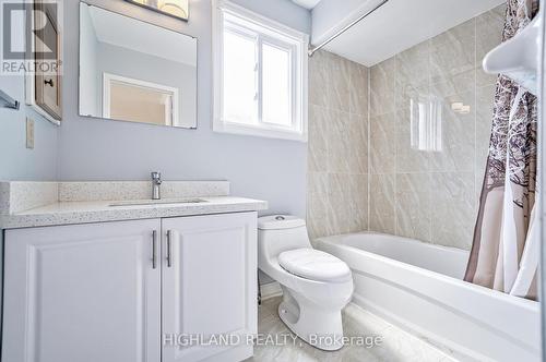 3375 Dovetail Mews, Mississauga (Erin Mills), ON - Indoor Photo Showing Bathroom