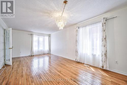 3375 Dovetail Mews, Mississauga (Erin Mills), ON - Indoor Photo Showing Other Room