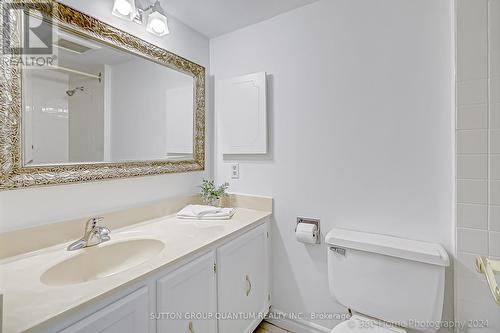 304 - 965 Inverhouse Drive, Mississauga, ON - Indoor Photo Showing Kitchen With Double Sink