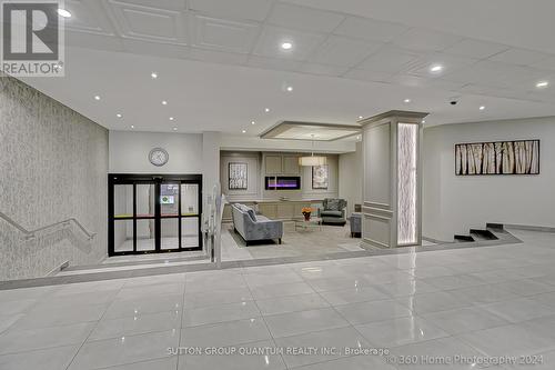 304 - 965 Inverhouse Drive, Mississauga (Clarkson), ON - Indoor Photo Showing Garage