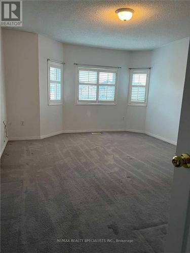 5882 Blue Spruce Avenue, Burlington, ON - Indoor Photo Showing Other Room