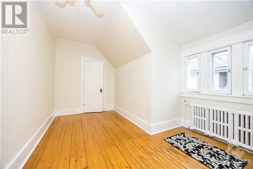 290 Clemow Avenue, Ottawa, ON - Indoor Photo Showing Other Room