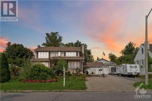 431 Blake Boulevard, Ottawa, ON 