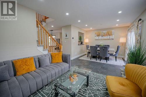 46 Cedarvale Avenue, Guelph, ON - Indoor Photo Showing Living Room