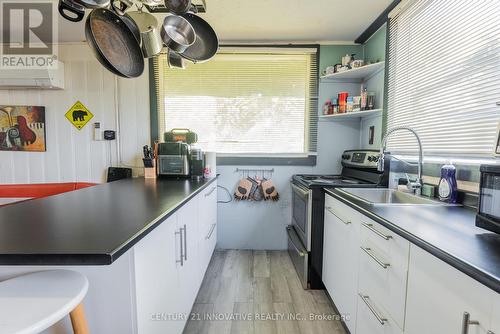 14 Hargrave Road, Kawartha Lakes, ON - Indoor Photo Showing Kitchen