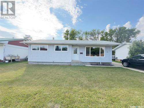 1027 7Th Street, Humboldt, SK - Outdoor