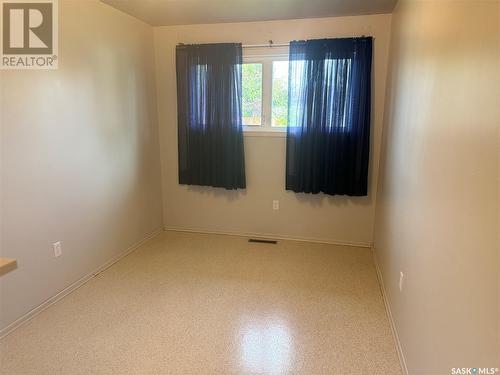 1027 7Th Street, Humboldt, SK - Indoor Photo Showing Other Room