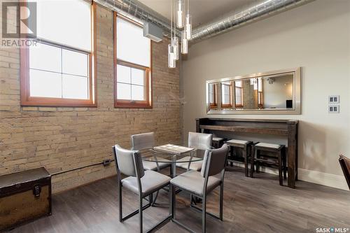 304 73 24Th Street E, Saskatoon, SK - Indoor Photo Showing Dining Room