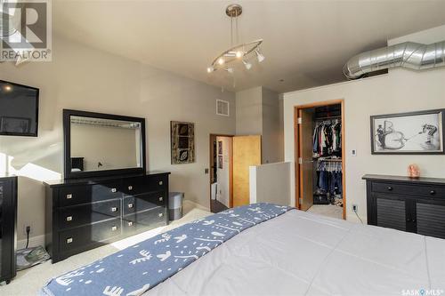 304 73 24Th Street E, Saskatoon, SK - Indoor Photo Showing Bedroom