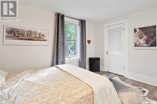 525 10Th Street E, Saskatoon, SK - Indoor Photo Showing Bedroom