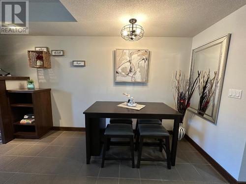 700 Bighorn Boulevard Unit# 712, Radium Hot Springs, BC - Indoor Photo Showing Dining Room